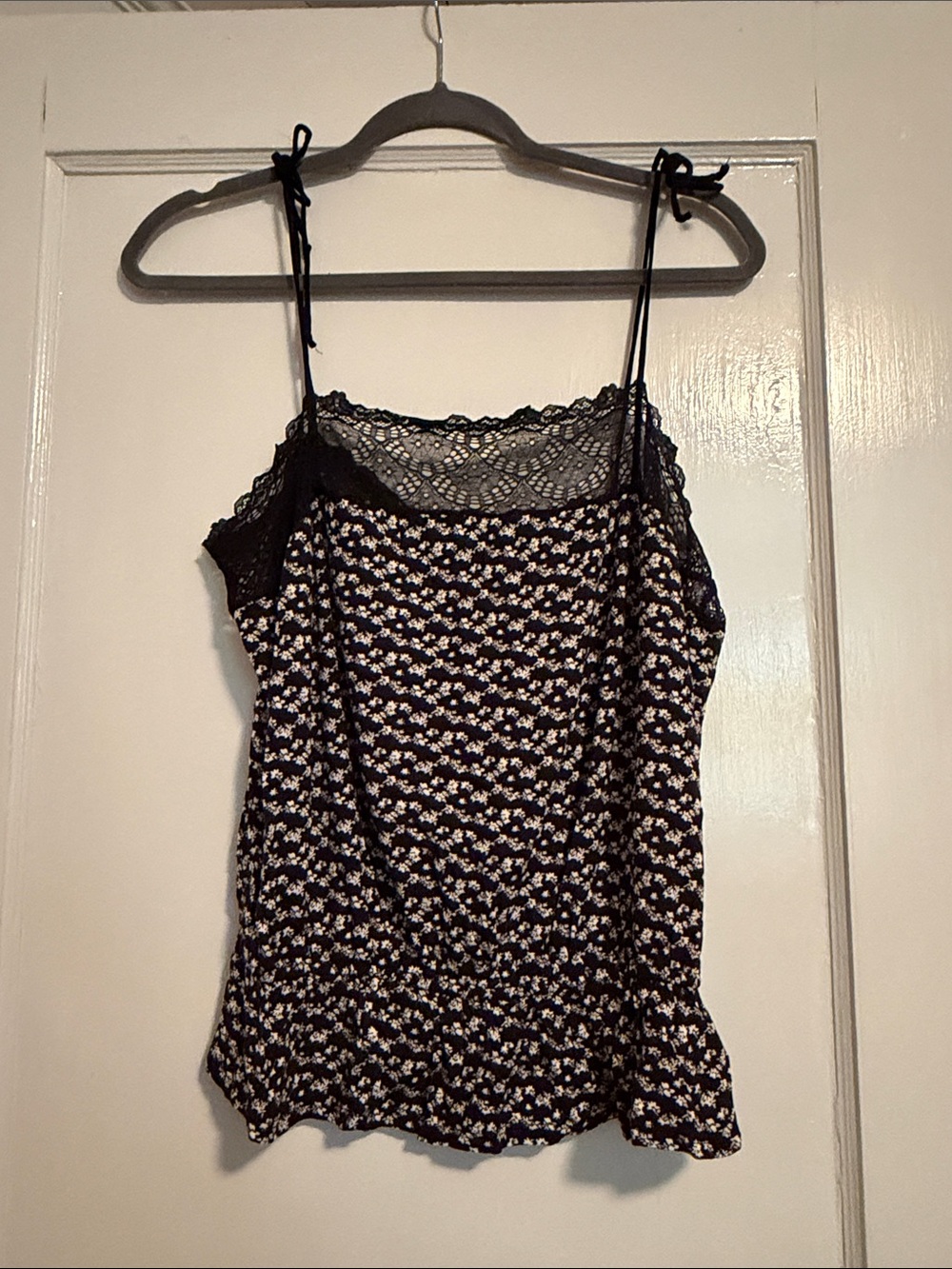 Anthropologie Only Hearts Floral Lace-Trim Black Camisole Top
